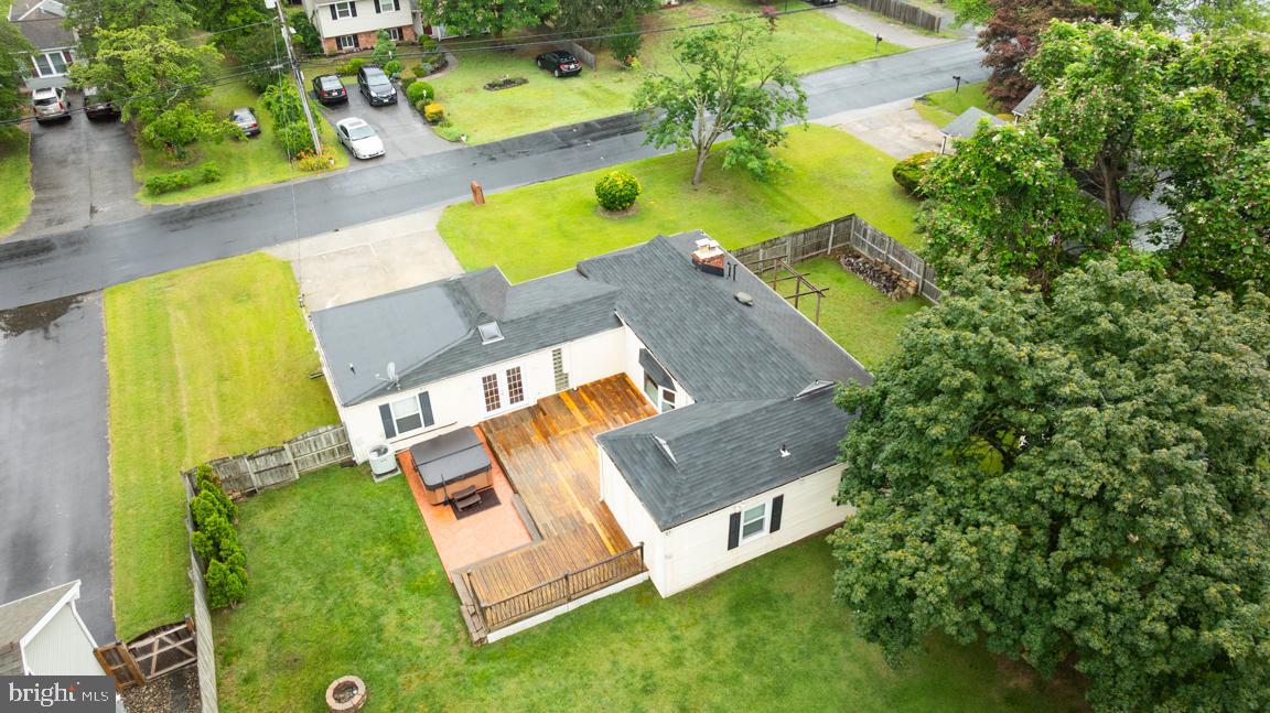 5 Brookfield Road Pasadena, MD 21122 - Photo 30 of 34 an aerial view of a house with swimming pool