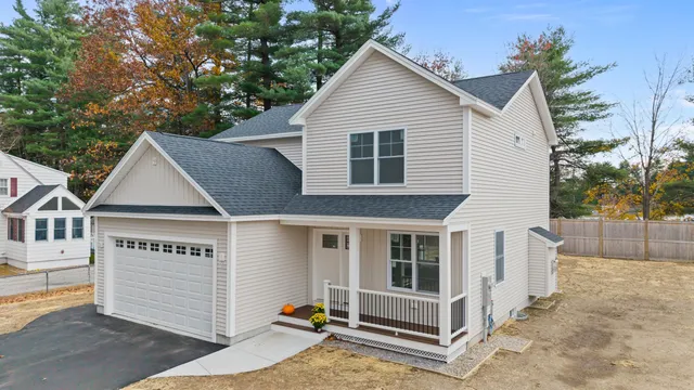 $725,000 | 46 Geneva Street, Manchester, NH 03102
