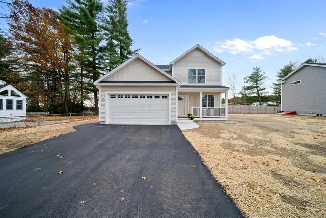 $725,000 | 46 Geneva Street, Manchester, NH 03102