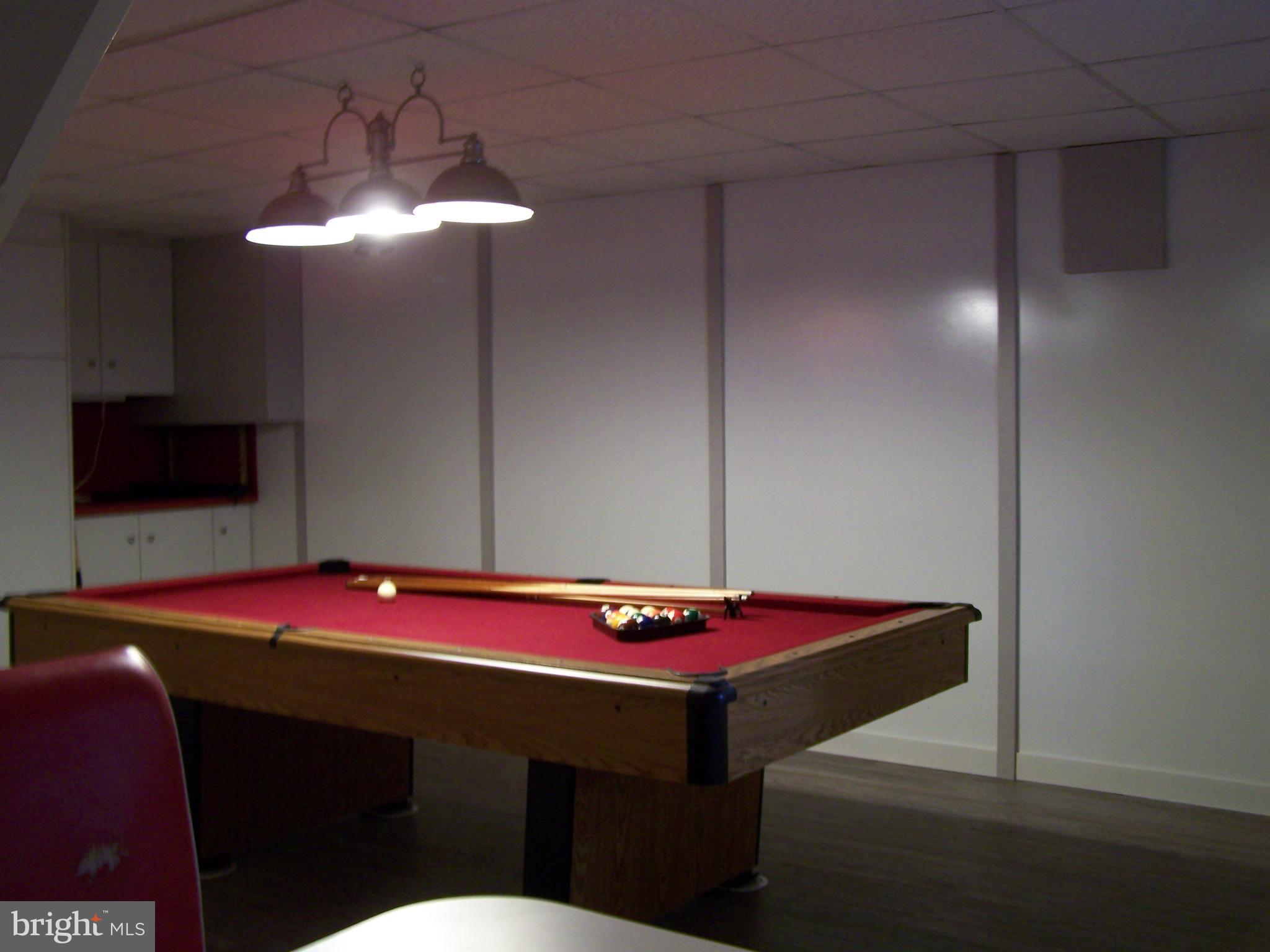 2500 Berkley Road Reading, PA 19605 - Photo 20 of 25 Family Rm in LL. Pool table remains