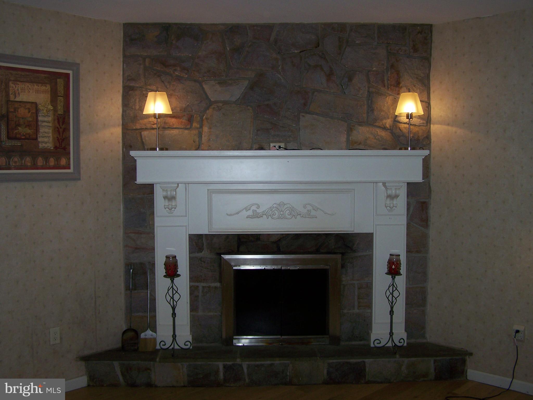 2500 Berkley Road Reading, PA 19605 - Photo 6 of 25 Liv Rm Wood Burning Fireplace