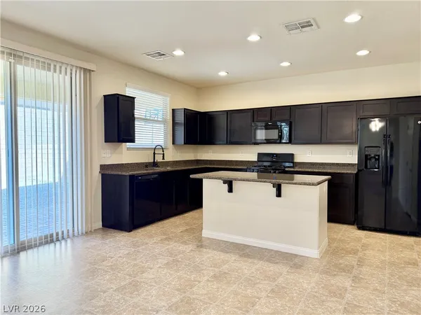 $2,550 | 791 White Dogwood Court, Las Vegas, NV 89148