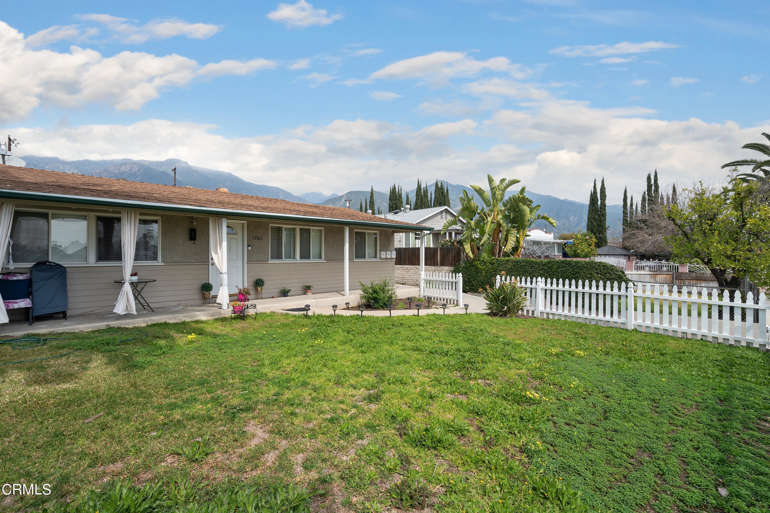 1761 Atchison Street Pasadena, CA 91104 - Photo 4 of 30 a view of a house with backyard and porch
