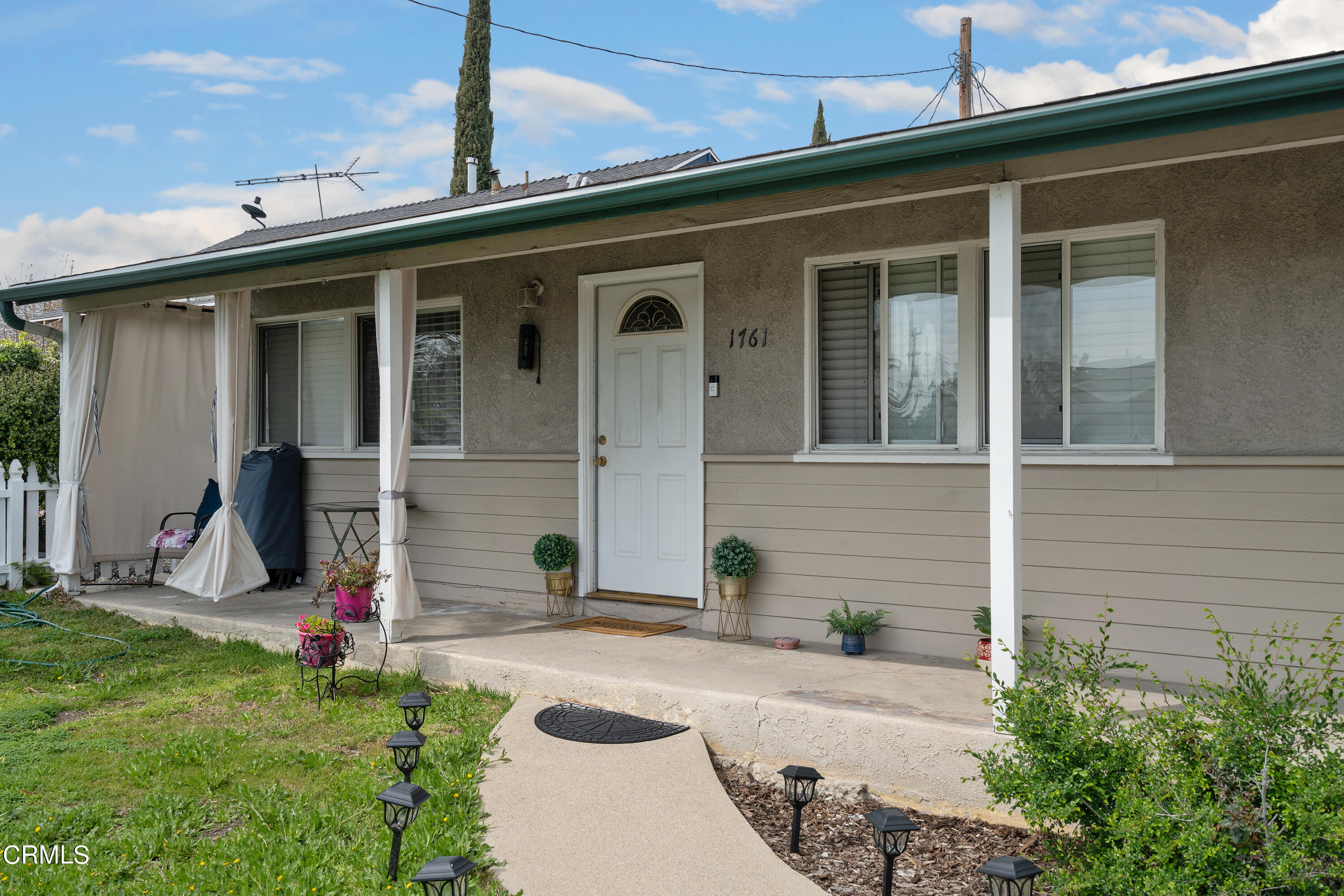 1761 Atchison Street Pasadena, CA 91104 - Photo 5 of 30 a view of a house with backyard