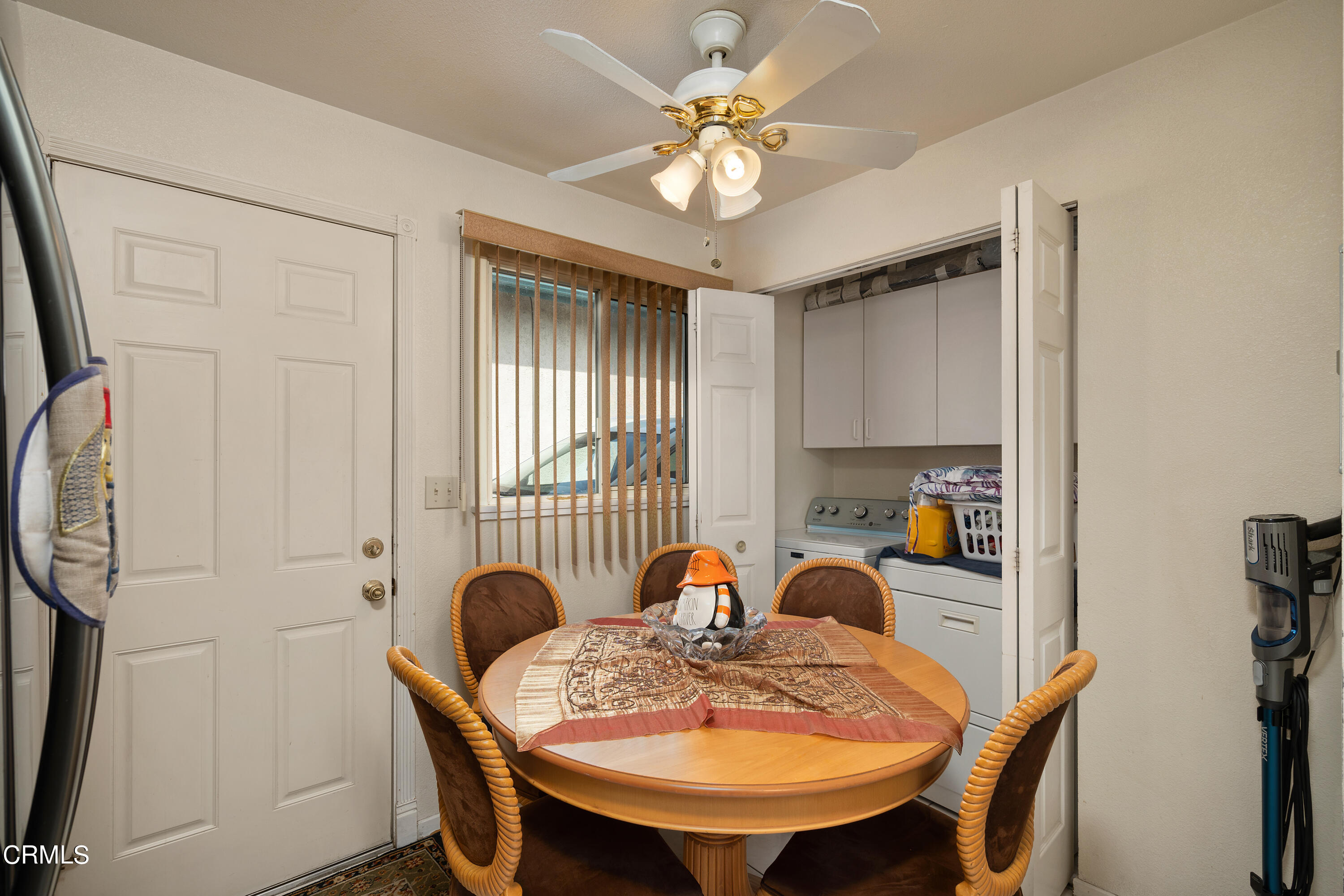 1761 Atchison Street Pasadena, CA 91104 - Photo 10 of 30 a view of a dining room with furniture and window