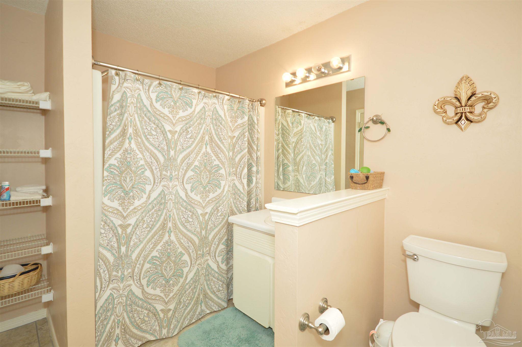 5424 Rowe Trail Pace, FL 32571 - Photo 29 of 48 Gallery Image 29
