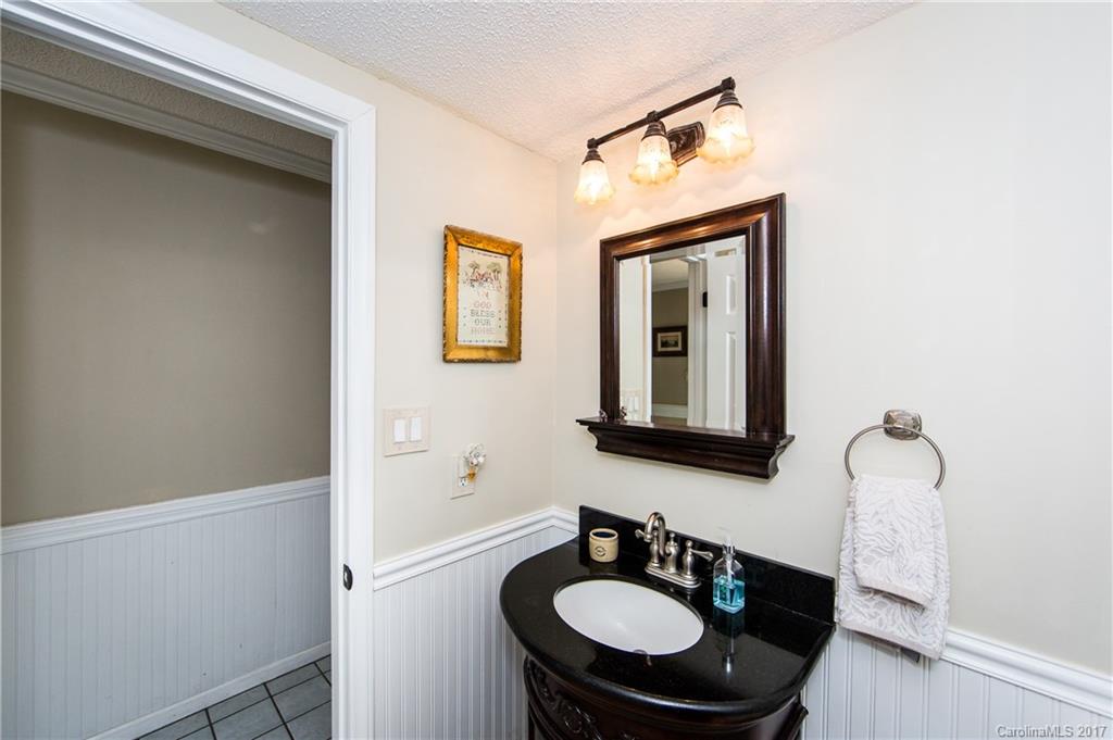 8701 Stratton Farm Road Huntersville, NC 28078 - Photo 3 of 23