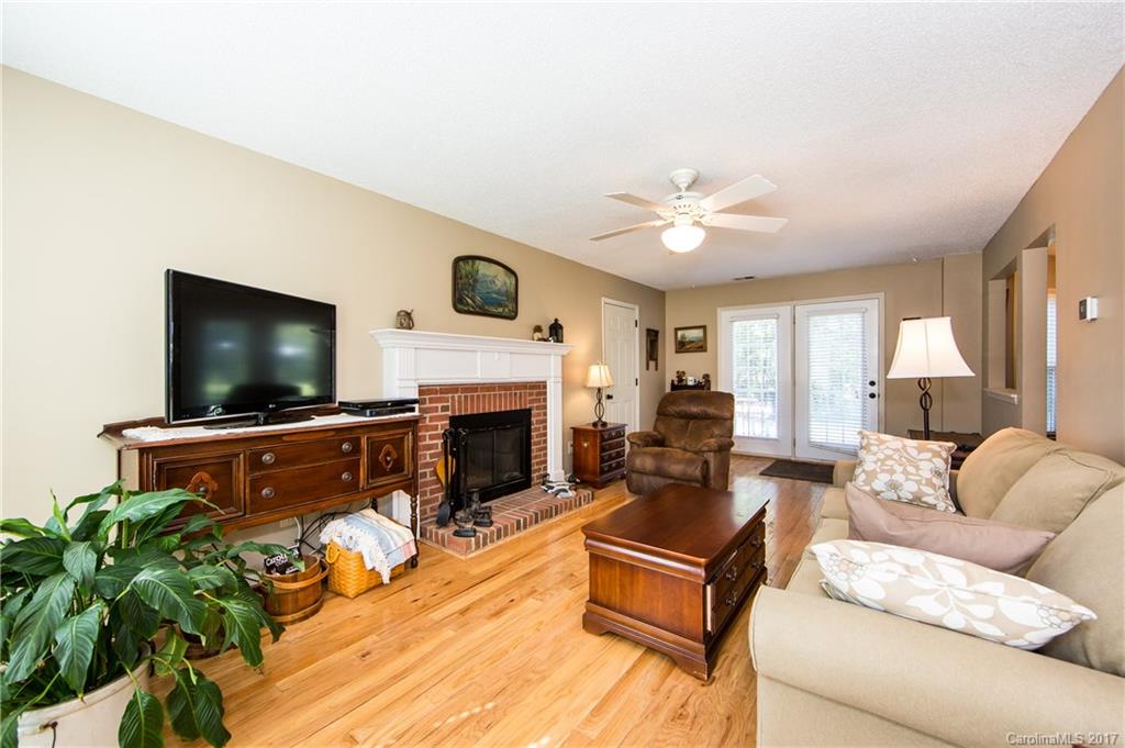 8701 Stratton Farm Road Huntersville, NC 28078 - Photo 10 of 23