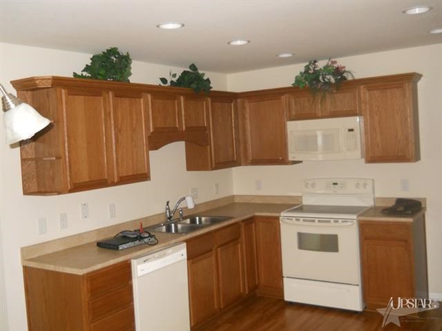 1265 Oak Grove Place Decatur, IN 46733 - Photo 4 of 12