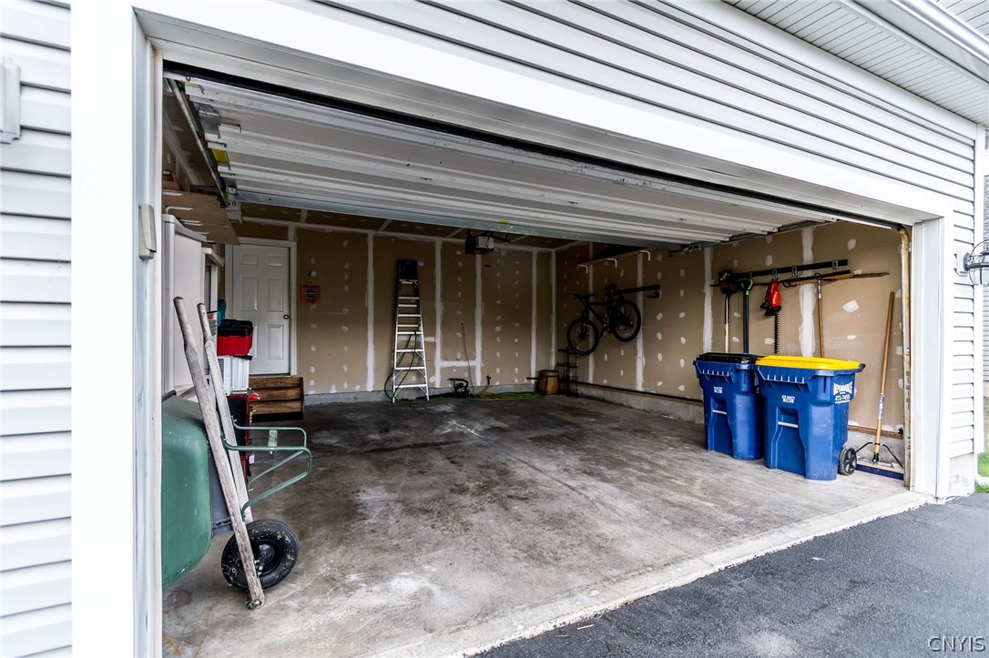 3799 Pegasus Circle Camillus, NY 13209 - Photo 42 of 42 Garage