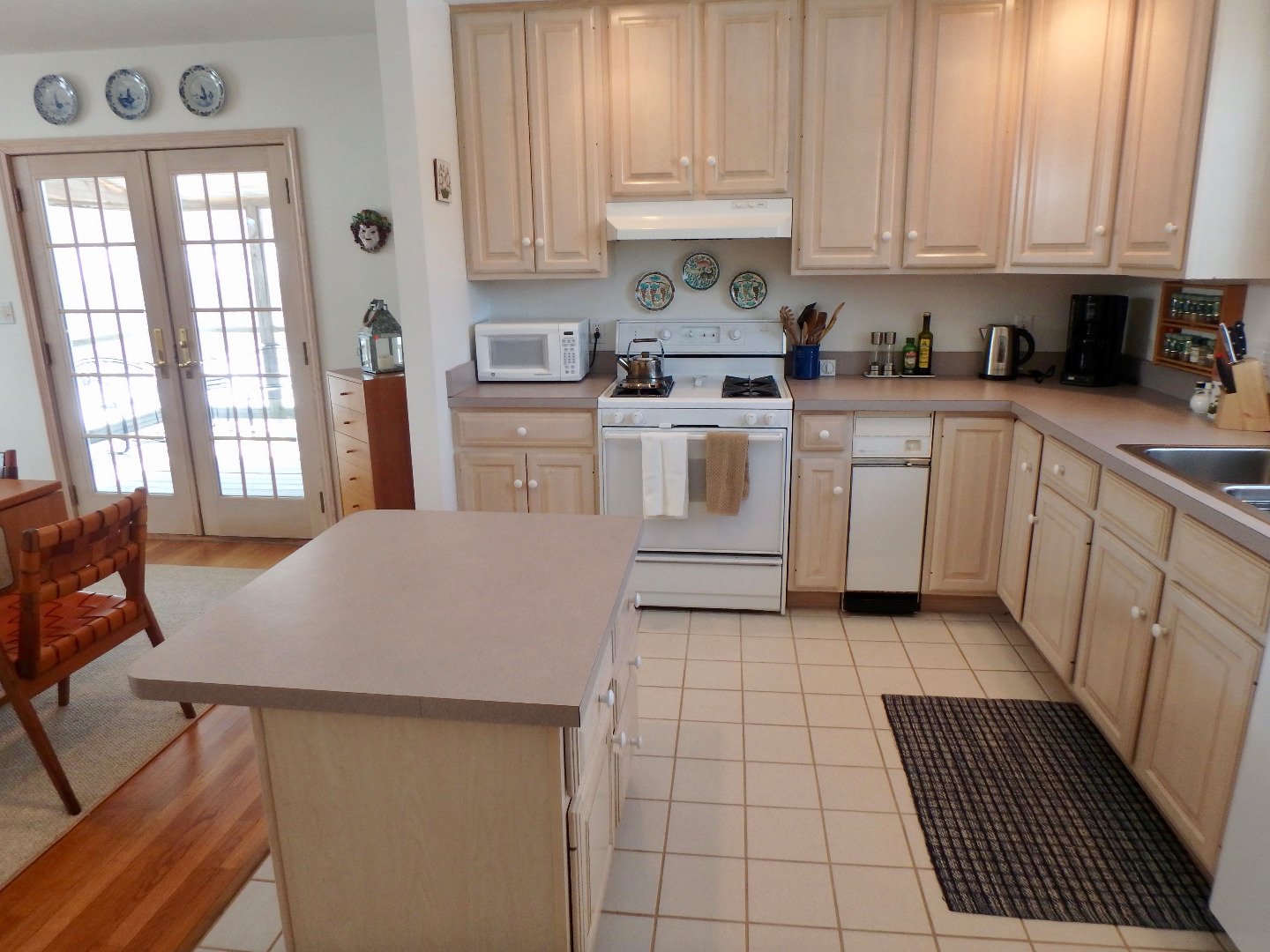 9 West Farm Road West Tisbury, MA 02568 - Photo 7 of 23 Gallery Image 7