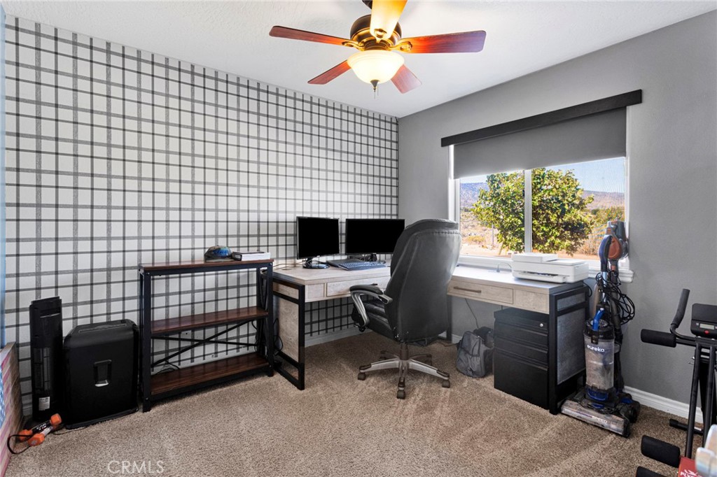 3632 Cambria Road Phelan, CA 92371 - Photo 18 of 52