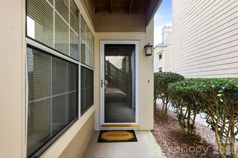 $317,750 | 5007 Sharon Road, Unit P, Charlotte, NC 28210