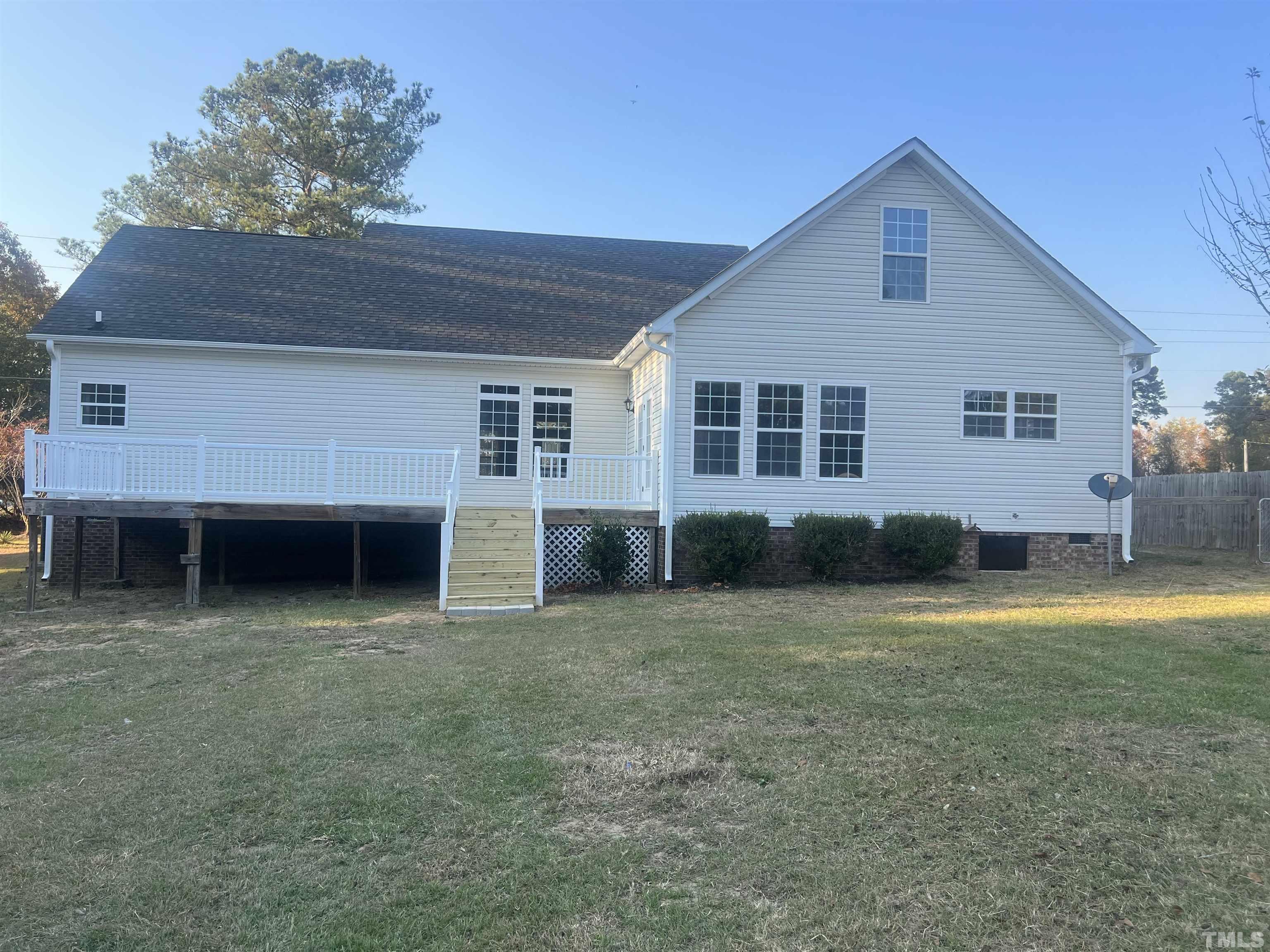 1219 Ridge Road Benson, NC 27504 - Photo 10 of 57