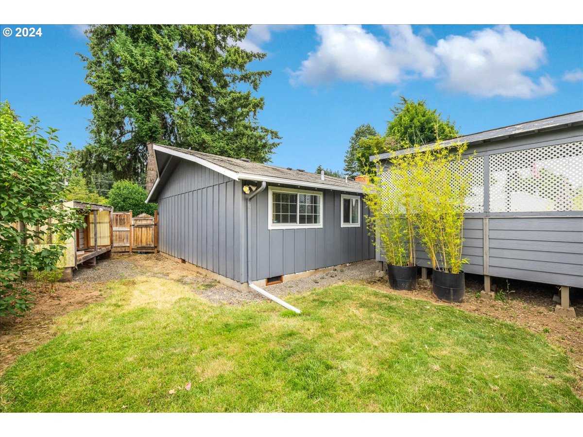 8394 Cason Road Gladstone, OR 97027 - Photo 36 of 38 Gallery Image 36