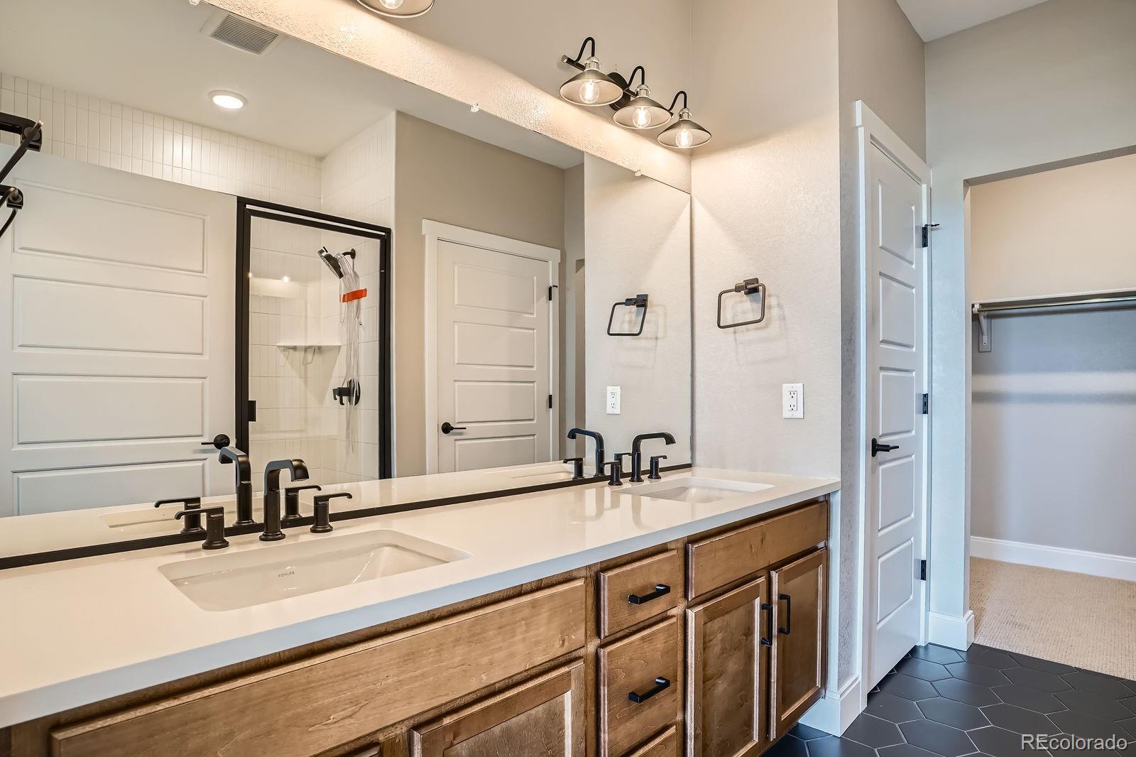 2491 West 69th Place Denver, CO 80221 - Photo 10 of 14 Gallery Image 10