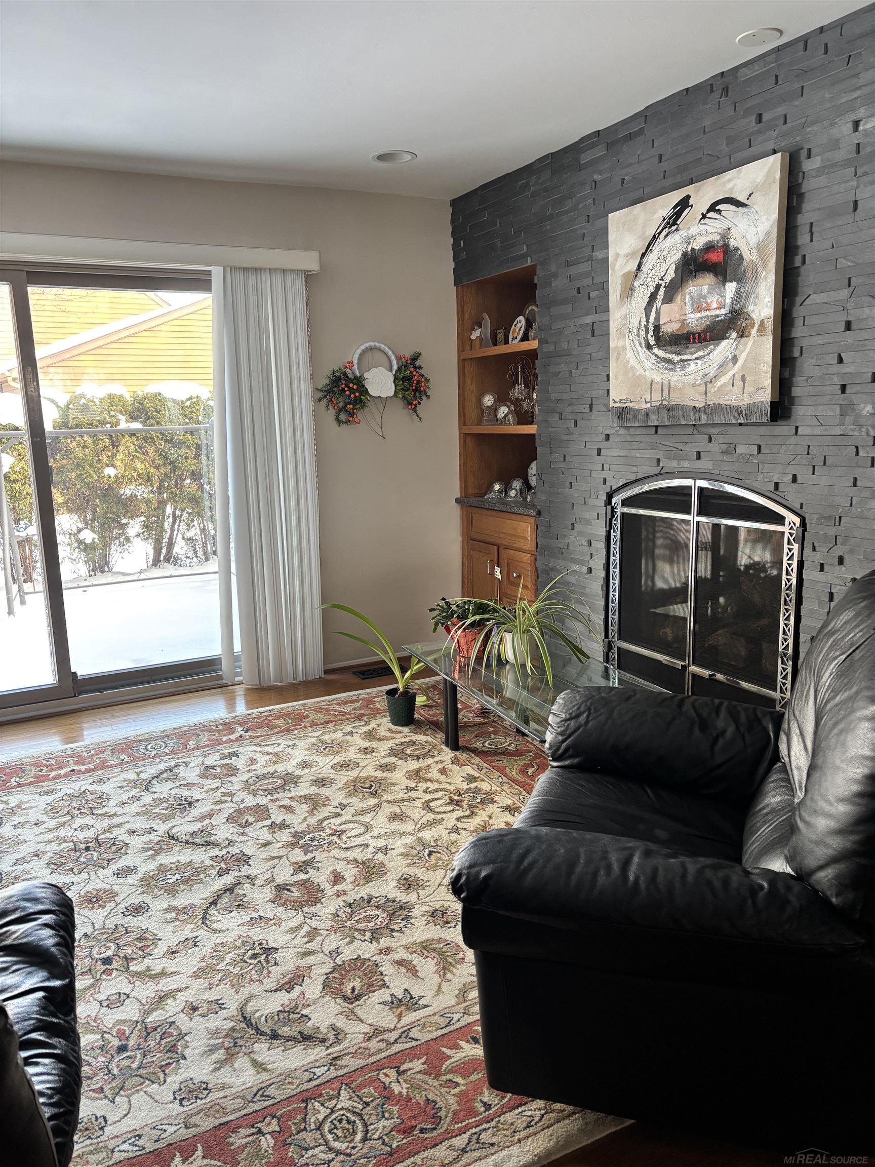 3668 Old Creek Road Troy, MI 48084 - Photo 5 of 10