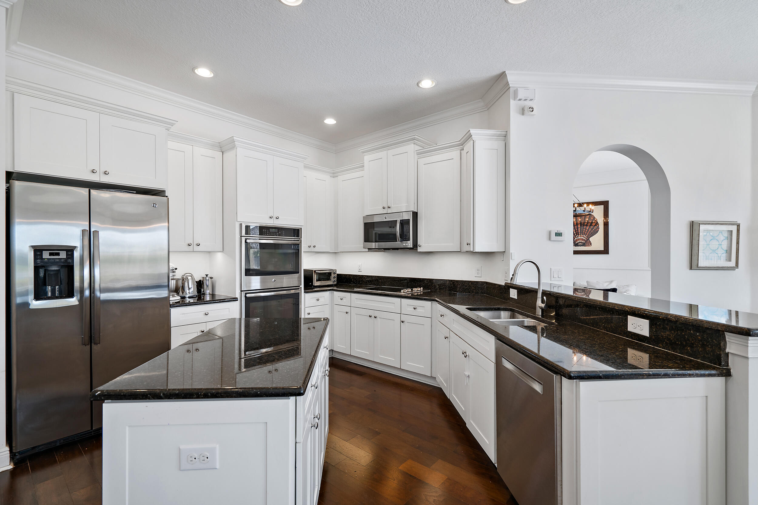 112 Manor Circle Jupiter, FL 33458 - Photo 16 of 59 Kitchen