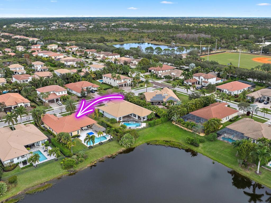 112 Manor Circle Jupiter, FL 33458 - Photo 49 of 59 Aerial