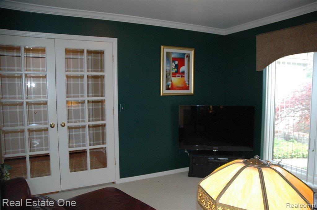 2919 Powderhorn Ridge Road Rochester, MI 48309 - Photo 15 of 23 PRMultiTierDeck.jpg