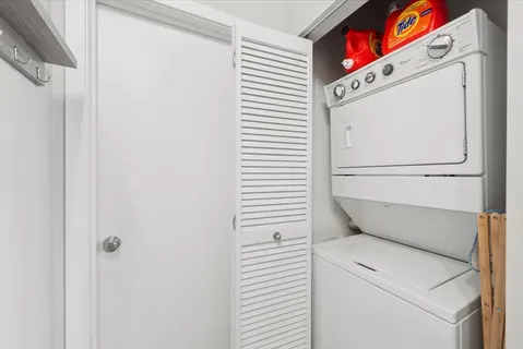 $449,000 | 1735 North Paulina Street, Unit 505, Chicago, IL 60622