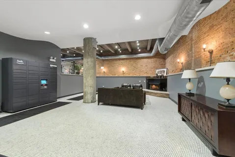 $449,000 | 1735 North Paulina Street, Unit 505, Chicago, IL 60622