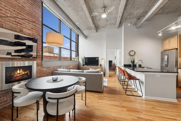 $449,000 | 1735 North Paulina Street, Unit 505, Chicago, IL 60622