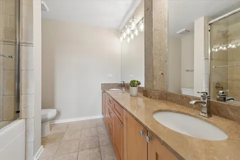 $449,000 | 1735 North Paulina Street, Unit 505, Chicago, IL 60622