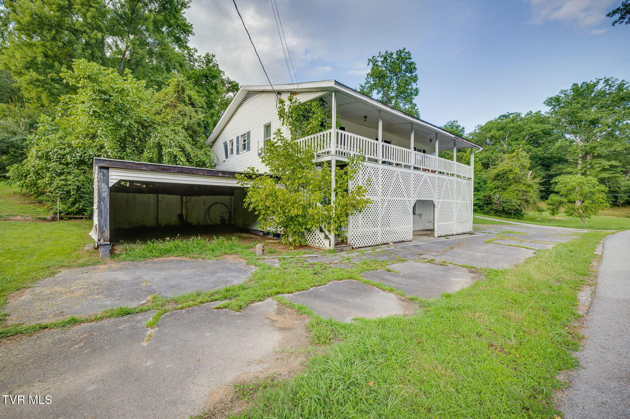 4744 Yuma Road Gate City, VA 24251 - Photo 4 of 37 003