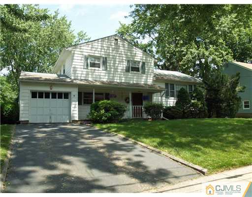 14 Peru Street Edison, NJ 08820 - Photo 1 of 25 Gallery Image 1