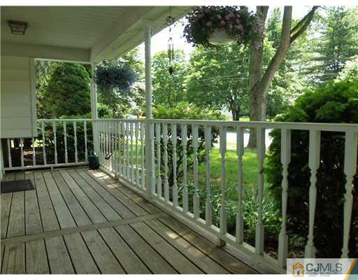 14 Peru Street Edison, NJ 08820 - Photo 12 of 25 Gallery Image 12