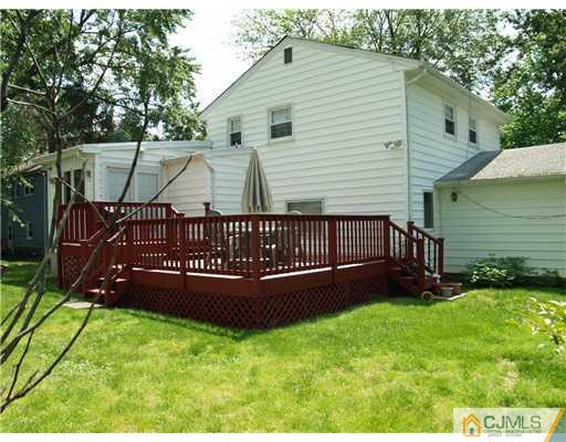 14 Peru Street Edison, NJ 08820 - Photo 7 of 25 Gallery Image 7