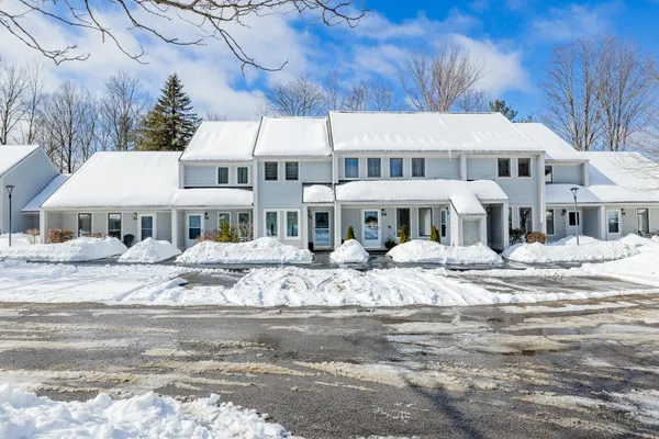 $235,000 | 67 Bourn Brook Road, Unit 53, Manchester, VT 05255