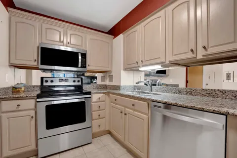 $2,250 | 401 East Ontario Street, Unit 3004, Chicago, IL 60611