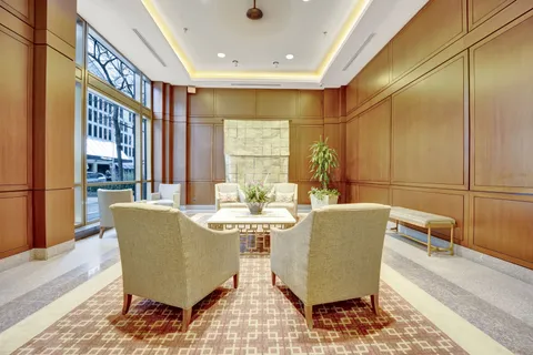 $2,250 | 401 East Ontario Street, Unit 3004, Chicago, IL 60611