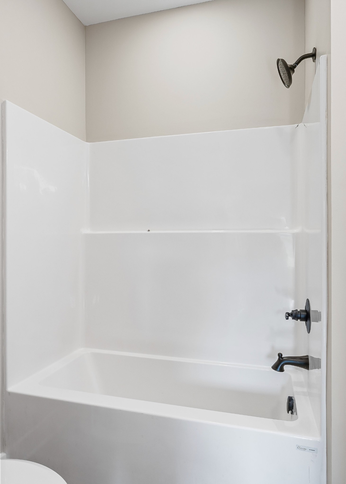 912 Frank Anderson Road Sparta, TN 38583 - Photo 21 of 28 a bathroom with a bathtub