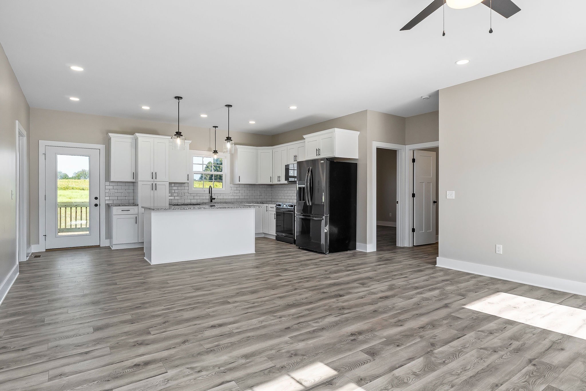 912 Frank Anderson Road Sparta, TN 38583 - Photo 8 of 28