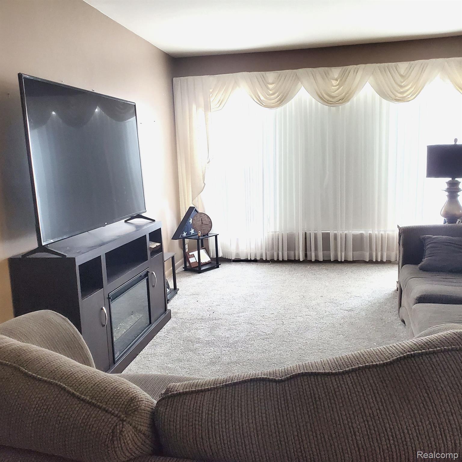 4153 Hackberry Road Bridgeport, MI 48722 - Photo 25 of 53 Gallery Image 25