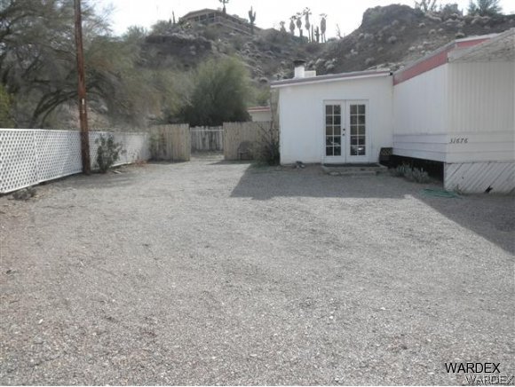 31676 Beacon Road Parker, AZ 85344 - Photo 2 of 17 Gallery Image 2