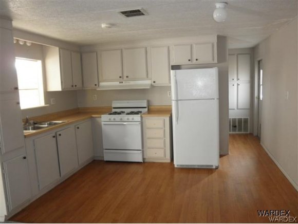 31676 Beacon Road Parker, AZ 85344 - Photo 6 of 17 Gallery Image 6