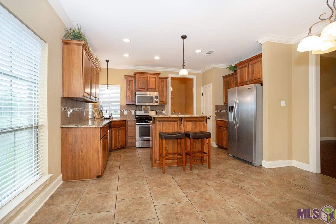 6736 River Run Court Addis, LA 70710 - Photo 8 of 26 Gallery Image 8