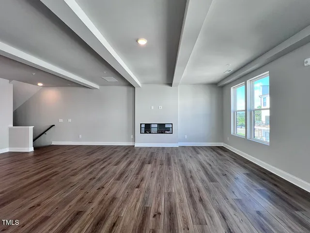 $2,900 | 1247 Shaw View Alley, Unit 201, Raleigh, NC 27601