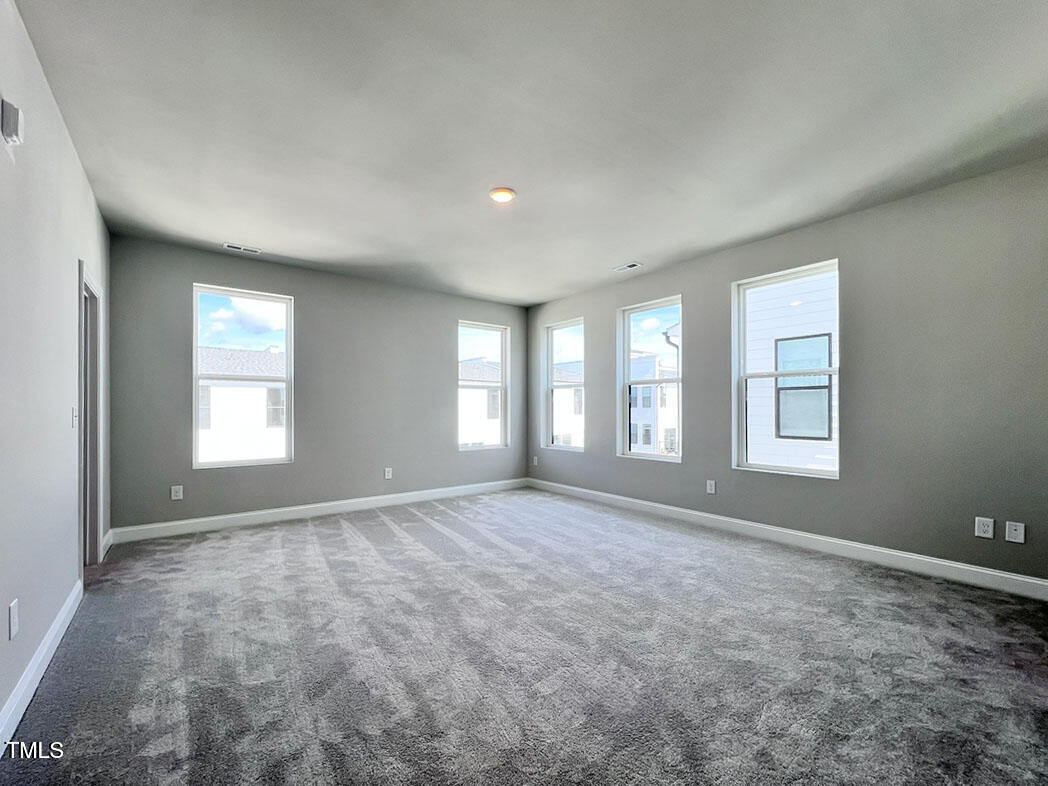 1247 Shaw View Alley, Unit 201 Raleigh, NC 27601 - Photo 27 of 49 Master