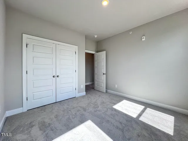 $2,900 | 1247 Shaw View Alley, Unit 201, Raleigh, NC 27601