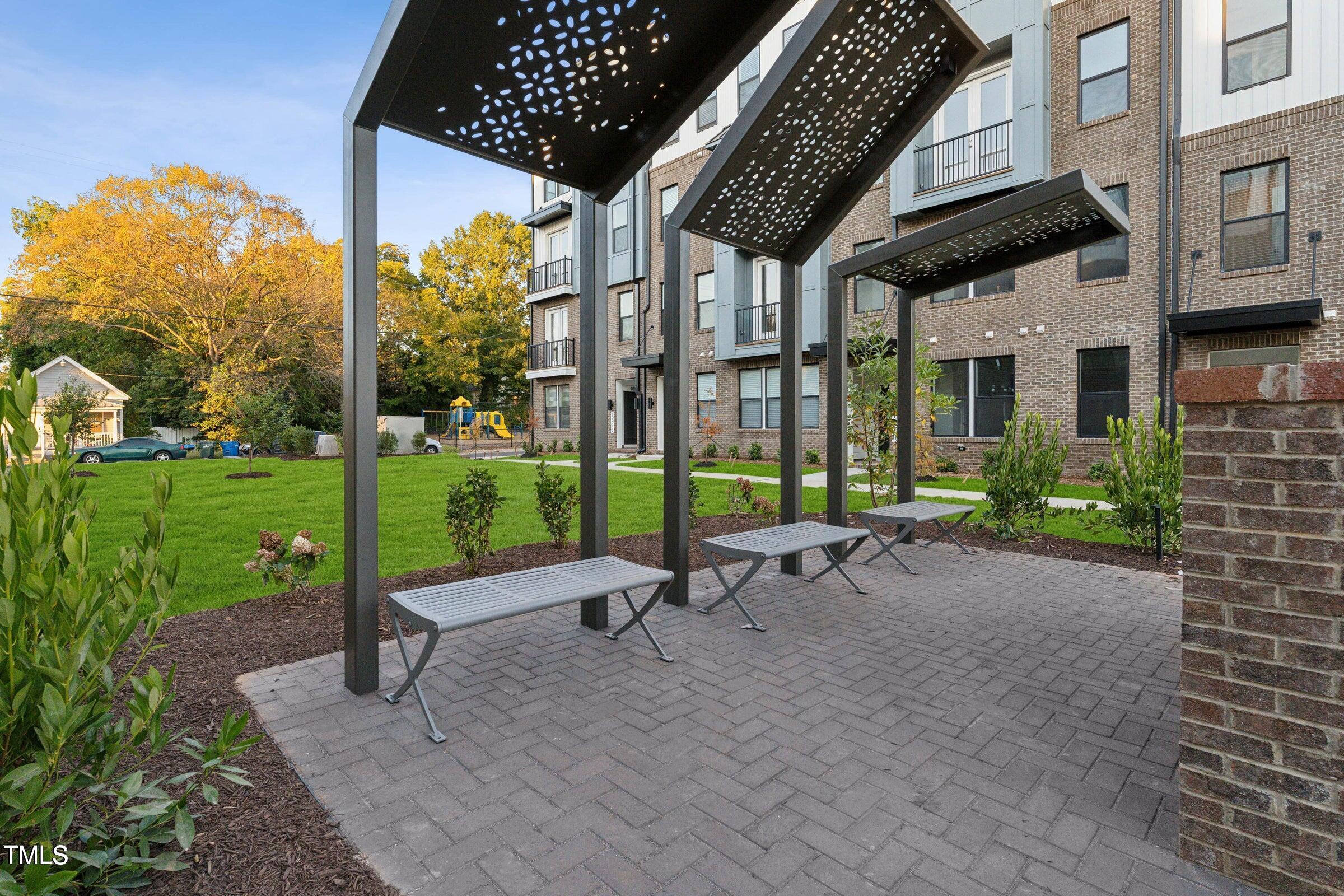 1247 Shaw View Alley, Unit 201 Raleigh, NC 27601 - Photo 45 of 49 community mall