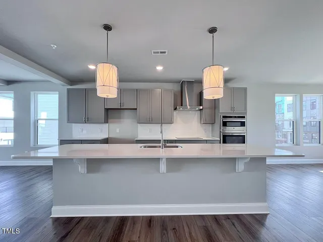 $2,900 | 1247 Shaw View Alley, Unit 201, Raleigh, NC 27601