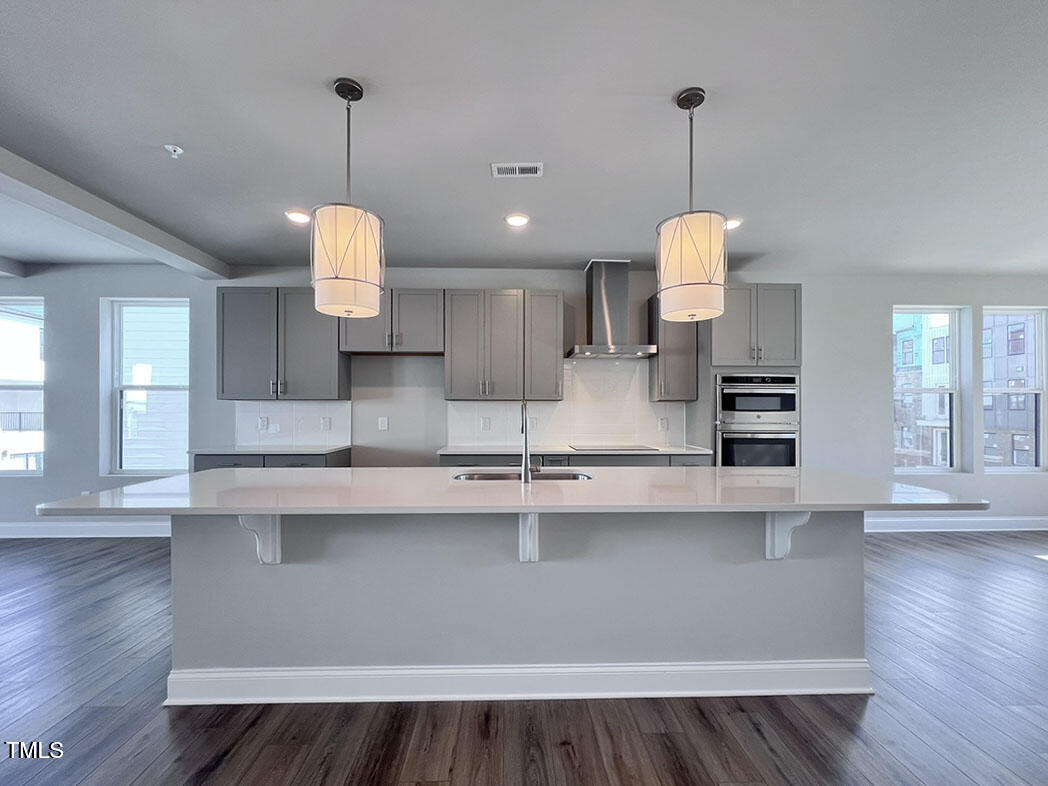 1247 Shaw View Alley, Unit 201 Raleigh, NC 27601 - Photo 6 of 49 kitchen 2