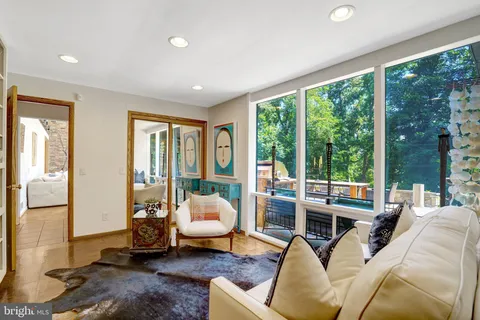 $1,750,000 | 1927 Marthas Road, Alexandria, VA 22307