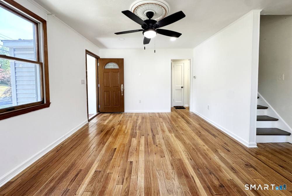 225 Battis Road Hamden, CT 06514 - Photo 5 of 23