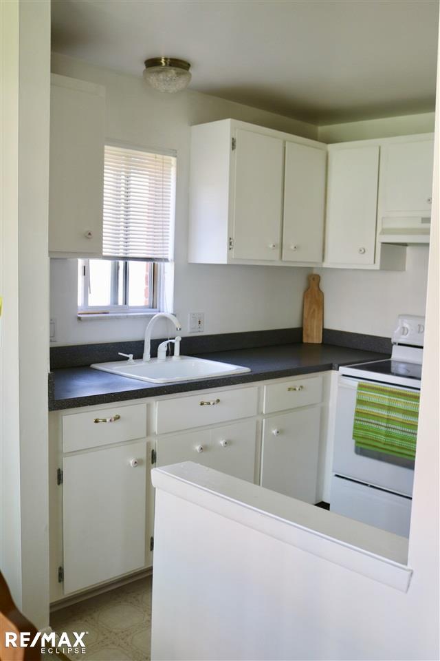 29470 Hoover Road Warren, MI 48093 - Photo 26 of 35 31346909-25.JPG